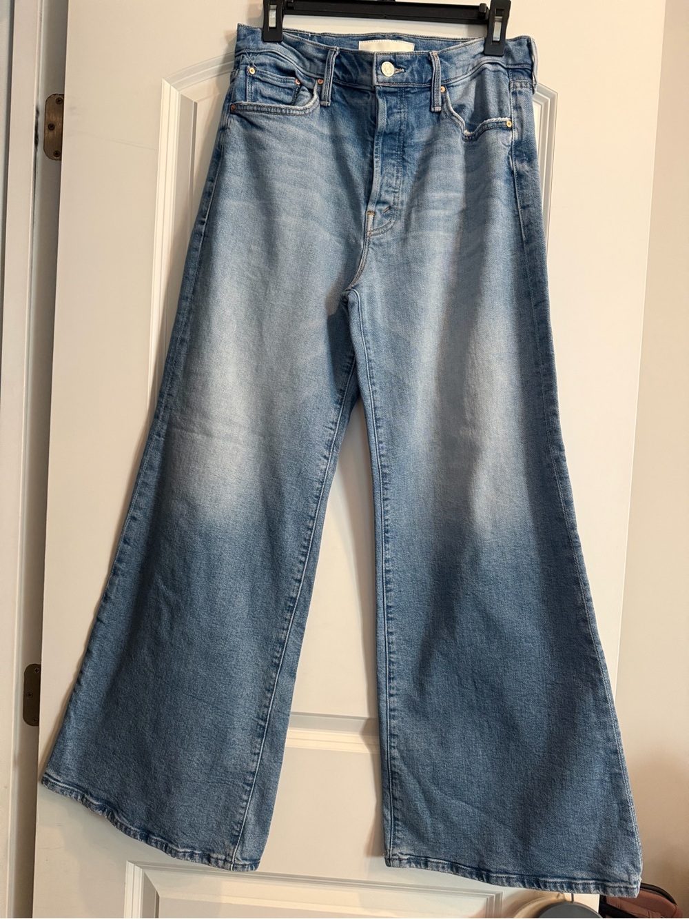 Lil MOTHER Tomcat Roller Jeans “I Confess”. Size 30. Like New.